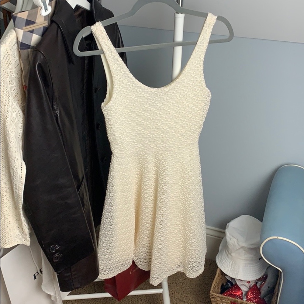 White soprano dress